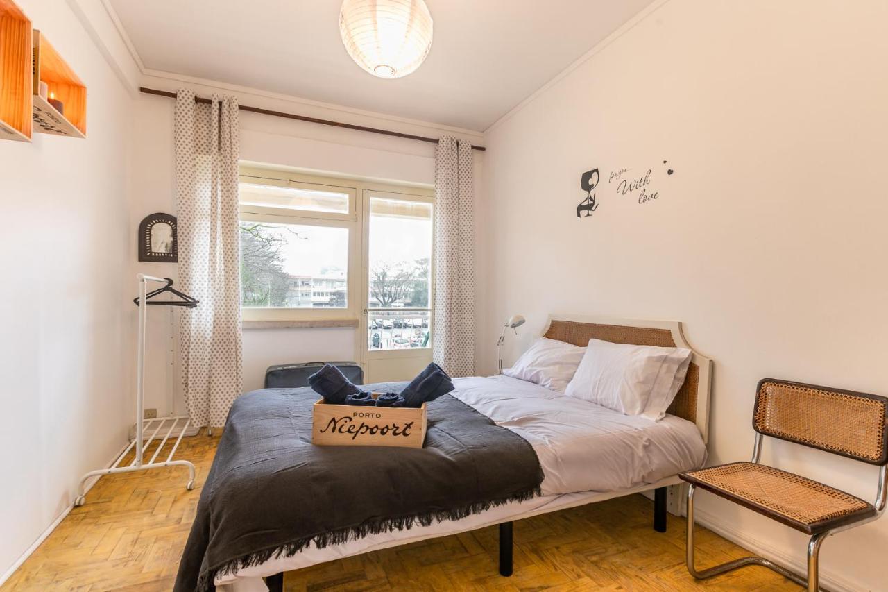 Wine Inn Carcavelos Guesthouse Екстер'єр фото