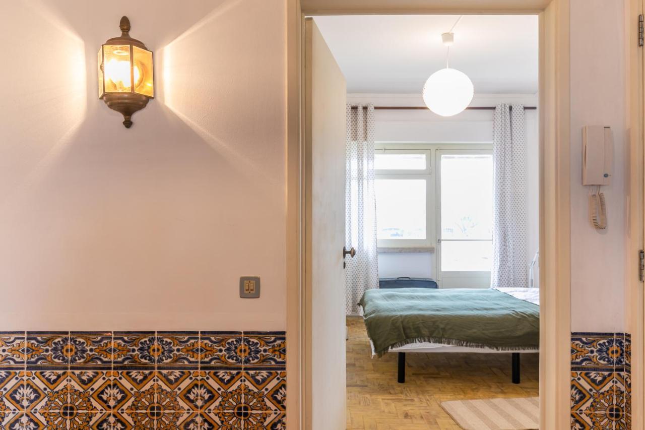 Wine Inn Carcavelos Guesthouse Екстер'єр фото